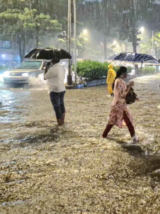 flcbgd44_rain_625x300_21_August_25